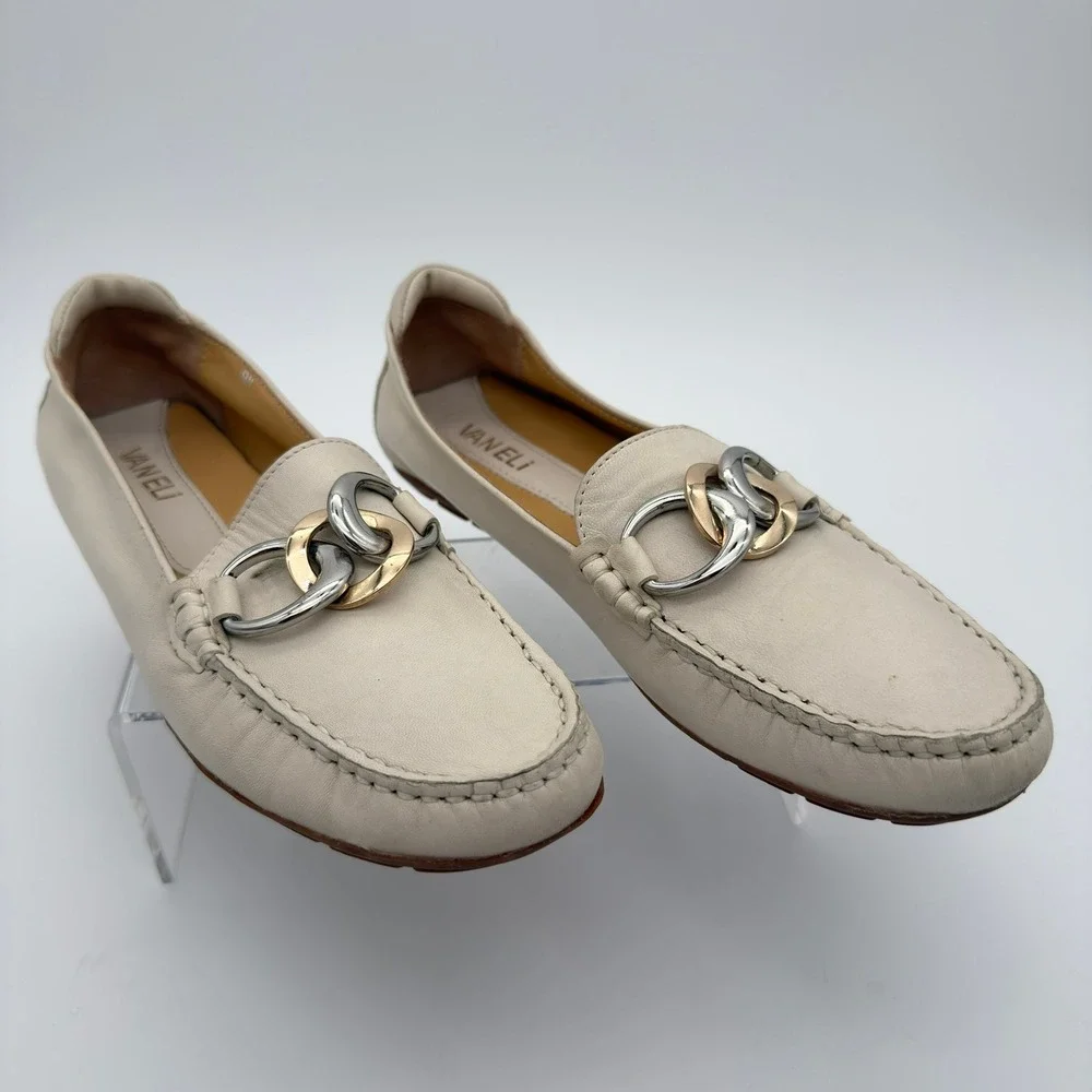 VANELi Women 9N Cream Leather Chain Driving Loafers Moccasins Shoes